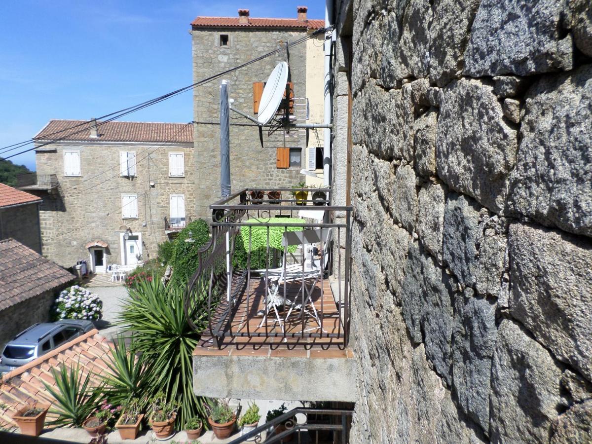 Appartement De Charme Entre Mer Et Montagne Sollacaro Bagian luar foto